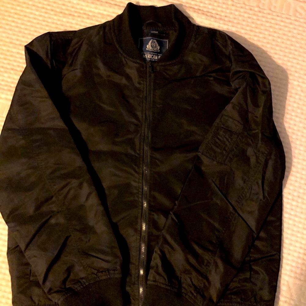 Bomber jacket. Wore once. Not my style.